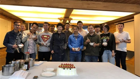 四月&五月生日會|許你一春暖陽，愿你每日春暖花開